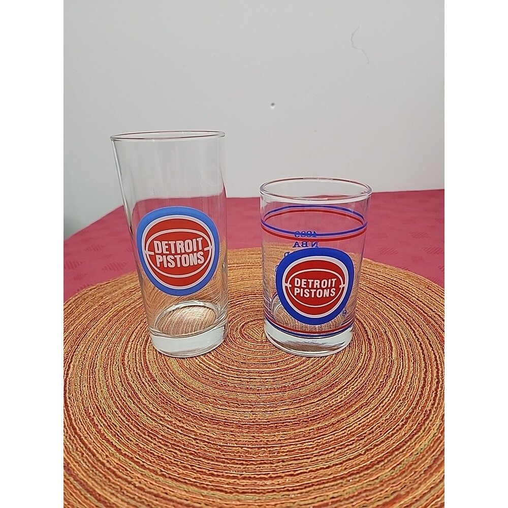 Detroit Pistons Glasses 1989 NBA World Champion Glass W/ Palace Gameday Giveaway